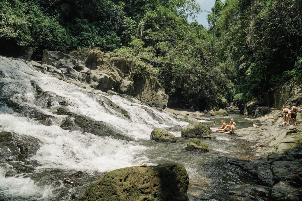 ubud-waterfall-tours-3