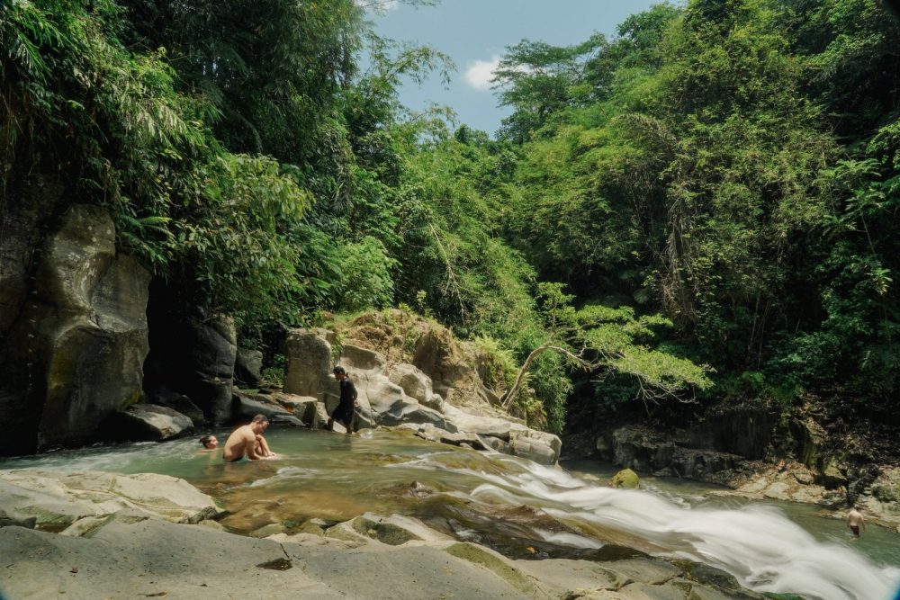 ubud-waterfall-tours-4